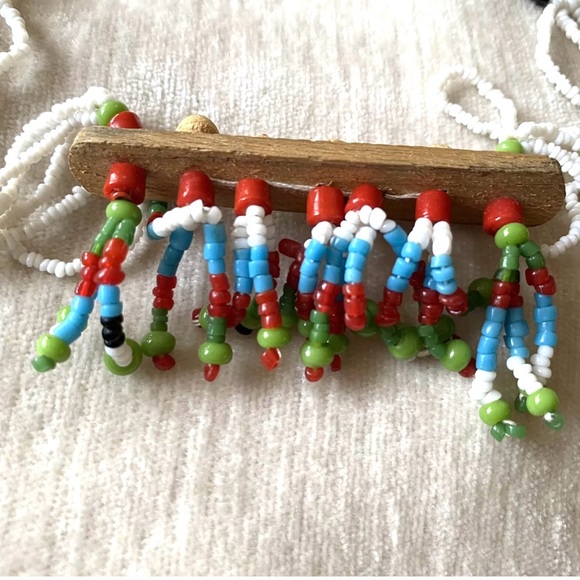 Vintage Native American Seed Bead Necklace 38 Inches - Picture 4 of 10